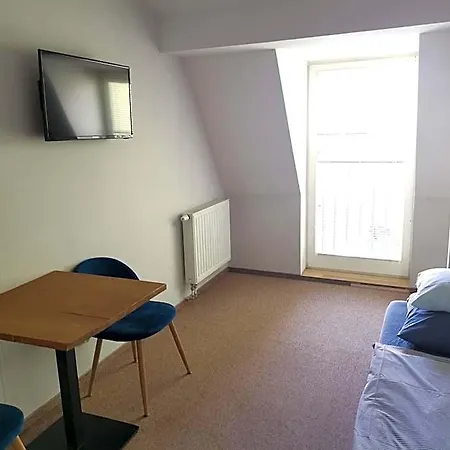 Bemma Hostel *